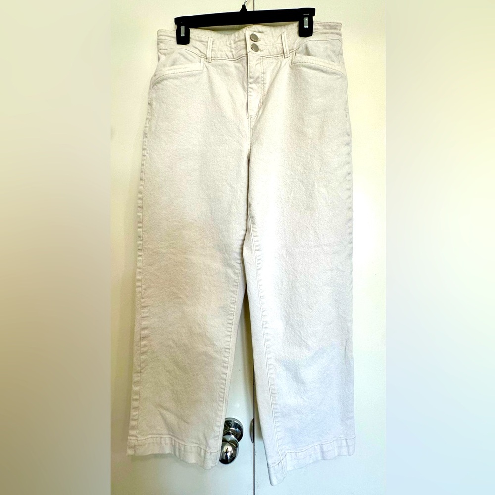 Ann Taylor High Rise Wide Leg Cropped Cream Colored Jeans size 8